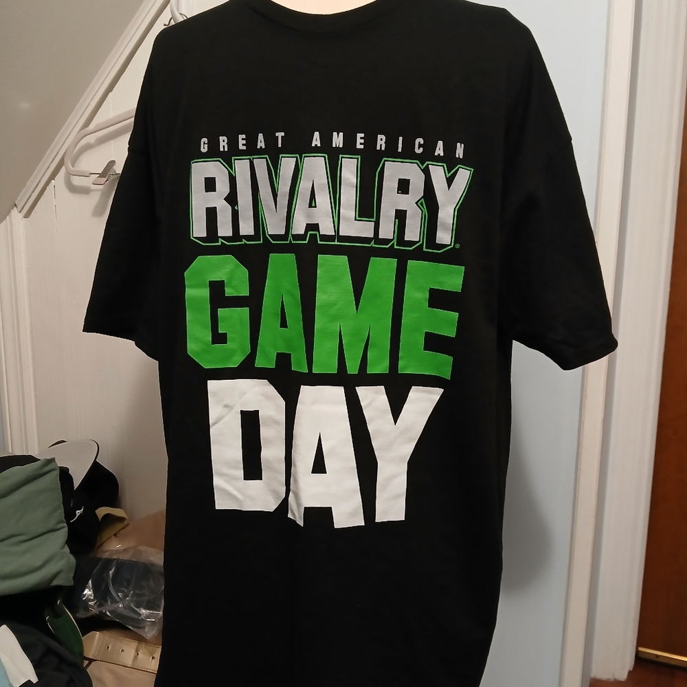 Gildan Great American Rivalry T-Shirt - Black, Green, and White